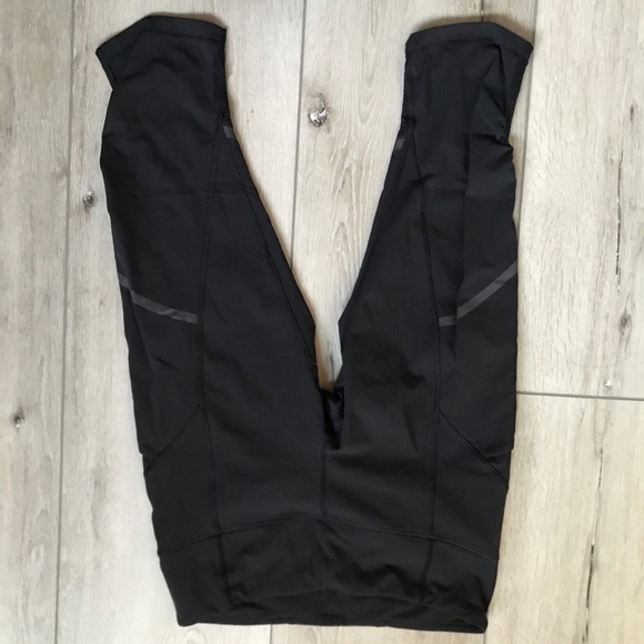 Lululemon black joggers and leggings bundle size 6 - Picture 7 of 8